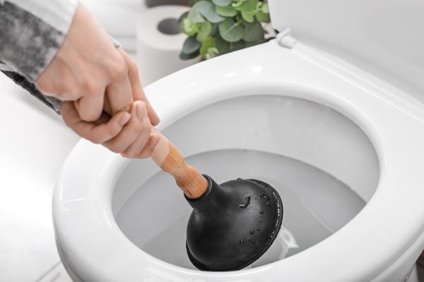 Master the Art of Unclogging a Poop-Filled Toilet: YouTube Tips!