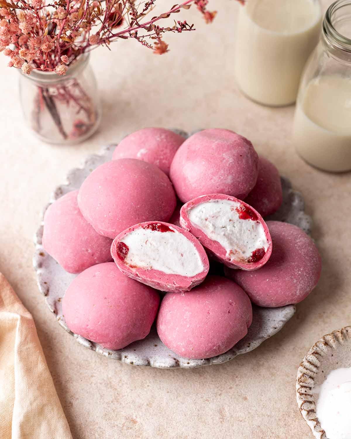 Discover⁢ the Art of Crafting Perfect Mochi Ice Cream ​at Home